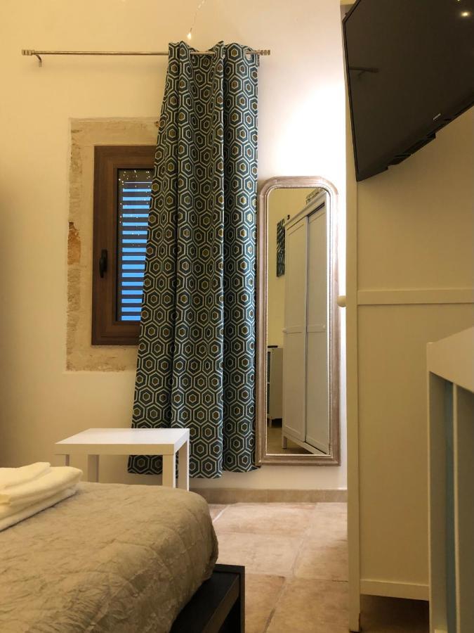 Апартаменты Tiny House Монополи Экстерьер фото
